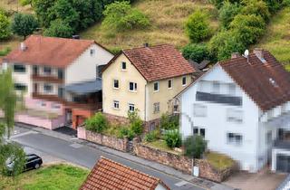 Haus kaufen in 97717 Aura, SANIERUNGSBEDÜRFTIGES ZWEIFAMILIENHAUS MIT GROSSZÜGIGEM GRUNDSTÜCK, WEITBLICK UND VIEL POTENZIAL