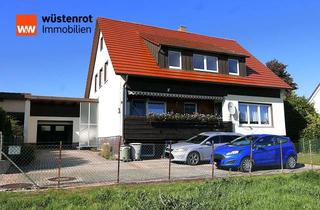 Haus kaufen in 71159 Mötzingen, Gepflegtes Wohnhaus mit zwei Wohnungen und großem Garten. Wohnung im EG ist vermietet.