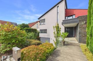 Haus kaufen in 67269 Grünstadt, Ein architektonisches Juwel mit Burg- und Weinpanorama