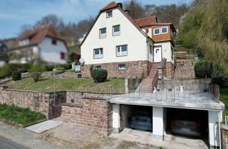 Einfamilienhaus kaufen in 34385 Bad Karlshafen, Massives Einfamilienhaus mit zwei Garagen und Garten in Bad Karlshafen