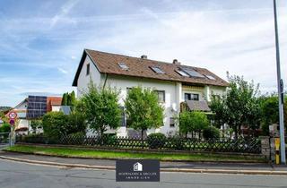 Haus kaufen in 92237 Sulzbach-Rosenberg, Zweifamilienhaus mit modernisierter Wohnung und vielseitigem Raumangebot, 236 m² Wohnfläche