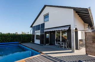 Einfamilienhaus kaufen in 56348 Patersberg, ***Traumlage auf der Rheinhöhe – Einfamilienhaus mit Pool & Sauna***
