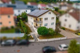 Haus kaufen in 74847 Obrigheim, Obrigheim: Gepflegtes Zweifamilienhaus mit zwei Wohnungen, Garten und traumhaftem Weitblick!