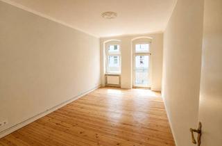 Wohnung kaufen in Oudenarder Straße 12, 13347 Wedding, Sonnenbalkon trifft Altbaucharme – Frisch renovierte 2-Zimmer Wohnung – provisionsfrei