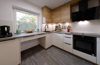 Wohnung kaufen in 91052 Erlangen, Vier-Zimmer-Wohnung in Erlangen-Süd