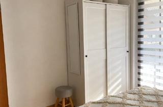 Wohnung kaufen in Bahnhofstraße 55, 71229 Leonberg, Provisionsfreie, helle 3-Zimmer Wohnung mit Balkon ins Grüne, Bahnhofsnähe
