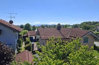 Wohnung kaufen in 83135 Schechen, Gut geschnittene Balkonwohnung mit Garten, Carport und Stellplatz. Eigentümerbewohnt. Bestzustand.