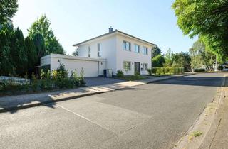 Wohnung mieten in Vogelskamp 27, 40822 Mettmann, Großzügiges Einfamilienhaus mit Südgarten, Doppelgarage & viel Platz für Familie und Homeoffice