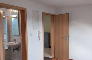 Wohnung mieten in Händelstrasse 19, 73642 Welzheim, Stilvoll modernisiert: 2-Zimmer-Dachgeschosswohnung mit großer Diele in Welzheim