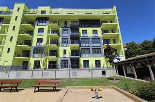 Wohnung mieten in Leopoldstraße 04, 10317 Lichtenberg, Komfortable Dachgeschosswohnung mit großzügiger Terrasse!