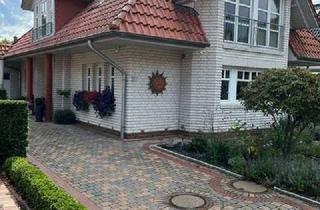 Haus kaufen in Elritzenweg 37, 26127 Alexandersfeld, Provisionsfrei: luxuriöses Architektenhaus – ruhig bezugsfertig mit 3/4‑Möblierung und Gartenrefugi