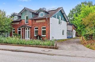 Haus kaufen in 25548 Mühlenbarbek, Außergewöhnlich vielseitig - zwei Häuser mit Raum für Wohnen & Gewerbe in Mühlenbarbek