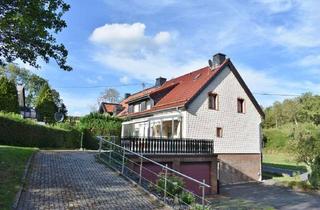 Haus kaufen in 54595 Prüm, **Familienidylle bei Prüm- viel Platz, großer Garten und herrlicher Blick ins Grüne**
