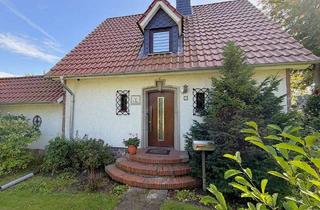 Einfamilienhaus kaufen in 23611 Bad Schwartau, Charmantes Einfamilienhaus auf Eckgrundstück – mit Kamin, Südterrasse & schönem Garten