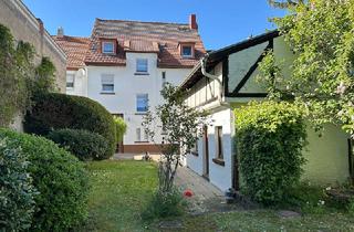 Haus kaufen in 55128 Mainz, Begehrte Lage in Mainz-Bretzenheim: Attraktives MFH mit 4 Einheiten, Garten und 3 KFZ-Stellplätzen