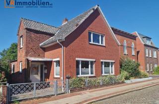 Einfamilienhaus kaufen in 25813 Husum, Innenstadtnah wohnen: Einfamilienhaus sucht Visionäre