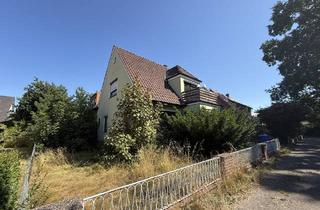 Einfamilienhaus kaufen in 28832 Achim, Achim-Bierden: Gut geschnittenes Grundstück mit älterem Gebäudebestand in ruhiger Wohnlage