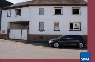 Haus kaufen in 63667 Nidda, Hofreite: Wohnhaus mit Torhaus, große Scheune und weitere Nebengebäude. Käuferprovisionsfrei!