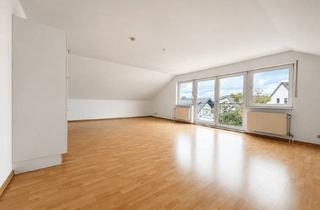 Wohnung kaufen in Adenauerplatz 28, 53859 Niederkassel, Bezugsfreie 3-Zimmer-Dachgeschosswohnung mit Stellplatz, Kellerraum und Speicher in Mondorf!
