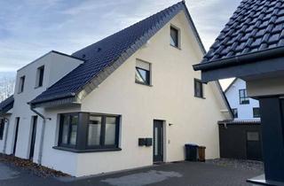 Wohnung kaufen in 59558 Lippstadt, Alltagstaugliche 2-Zimmer-Wohnung in Lippstadt