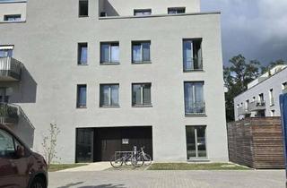 Wohnung mieten in 14089 Kladow, 2-Zimmer-Mietwohnung, 46,67 m², 1. OG, EBK, Balkon, Fahrstuhl, Tiefgarage, Keller, Kladow