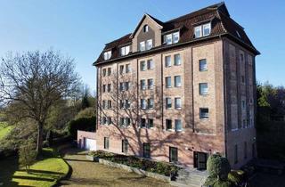 Wohnung mieten in 34246 Vellmar, Großzügig Wohnen auf 190qm im OG eines historischen Gebäudes. Fahrstuhl und fantastischer Fernblick!