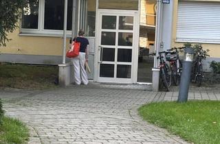 Wohnung mieten in Strehleranger 15, 81735 München, Helle 3 Zi 3 mit großer Loggia im grünem München