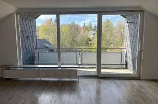 Wohnung mieten in Bahnhofstraße 43, 23714 Malente, Exklusive, neu renovierte 2-Zimmer-Wohnung mit Loggia und Einbauküche in Bad Malente