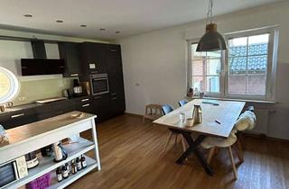 Wohnung mieten in 31303 Burgdorf, Großzügige Wohnung am Waldrand mit Balkon und kleinem Garten in Burgdorf-Otze
