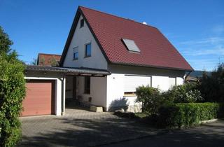 Einfamilienhaus kaufen in 72555 Metzingen, *Familienfreundliches freistehendes Einfamilienhaus mit schönem Eckgrundstück in ruhiger Lage*
