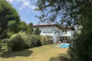 Haus kaufen in 82131 Gauting, Attraktives und Modernes Architektenhaus mit Pool, in exklusiver Wohnlage.