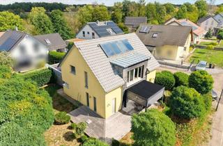 Haus kaufen in 74638 Waldenburg, Architektur trifft Energieeffizienz – stilvolles Passivhaus mit offener Galerie & attraktivem Garten