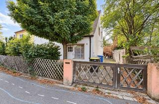 Einfamilienhaus kaufen in 90469 Nürnberg, Charmantes Einfamilienhaus mit viel Potenzial – ideal für Sanierer und Individualisten