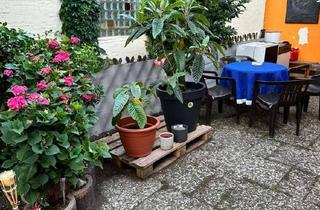 Reihenhaus kaufen in 40699 Erkrath, Renovierungsbedürftiges 3 Zimmer Reihenhaus mit viel Potential und großem Garten in Erkrath-Hochdahl