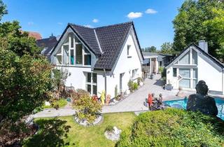 Haus kaufen in 47877 Willich, Ein Refugium für Individualisten – außergewöhnliches Anwesen mit Pool und separatem Büro-/Gästehaus
