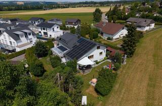 Mehrfamilienhaus kaufen in 88255 Baindt, Ein Zuhause mit Charakter – Großzügiges Mehrfamilienhaus in ruhiger Lage mit Wohn-/ Gewerbeeinheit