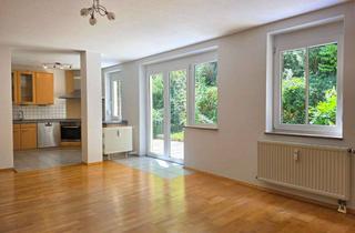 Wohnung kaufen in 84036 Landshut, Große 3-Zimmer-Maisonette mit Terrasse & Blick ins Grüne nahe Moniberg