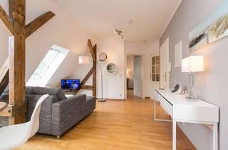 Wohnung kaufen in , 20146 Rotherbaum, Ruhige Wohnung im ausgebauten Dachgeschoss nahe Grindelviertel