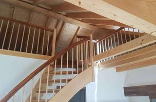 Wohnung kaufen in 84166 Adlkofen, 3,5-Zimmer-Dachgeschosswohnung in Adlkofen
