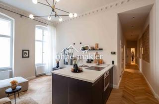 Wohnung kaufen in Torstraße, 10115 Berlin, Stylische 2-Zimmer-Design-Altbauwohnung in Torstraße - 3,60 m Decken & Erstbezug nach Sanierung