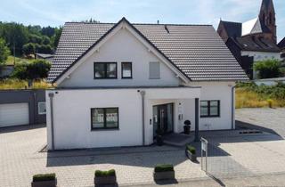Haus kaufen in 66851 Bann, Modernes WeberHaus aus 2016: Großzügiges Familiendomizil oder flexibel nutzbares Wohn-/Geschäftshaus