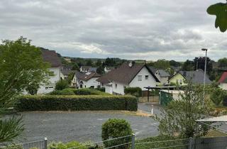 Grundstück zu kaufen in Weberstraße 18, 53639 Königswinter, provisionsfrei in Thomasberg: sofort bebaubares Grundstück im Einfamilienhausumfeld