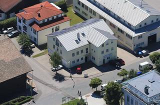 Gewerbeimmobilie kaufen in Raiffeisenstraße 4b, 83607 Holzkirchen, Gewerbeobjekt Holzkirchen: Büro, Ausstellung, Lager, Wohnung – Eigennutzung ab 2028 möglich