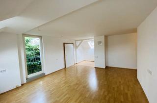 Wohnung mieten in 07545 Gera, Mit Aufzug! Schicke 3 Raum Wohnung mit Dusche und Wanne im Zentrum von Gera.