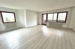Wohnung kaufen in 75305 Neuenbürg, Schöne 3-Zimmer-Wohnung mit Balkon und Garage in bevorzugter Wohnlage - Buchberg
