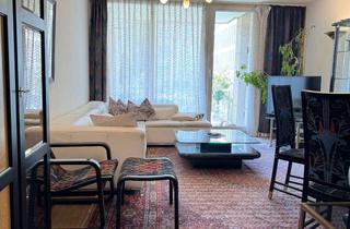 Wohnung kaufen in Unter Goldschmied (An Farina), 50667 Köln, Gehobene 2-Zi.-Whg. Köln-Altstadt (Balkon, Aufzug, TG-Stellplatz) möbliert & bezugsfertig