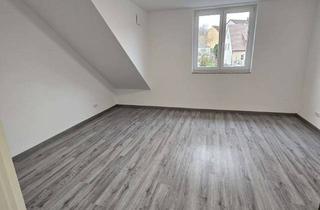 Wohnung mieten in Niesiger Straße 68, 36039 Fulda, Viel Platz in Fulda: 5-Zimmer-Wohnung im Dachgeschoss