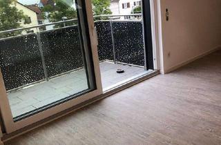 Wohnung mieten in 64347 Griesheim, Attraktive 4-Zimmer-Wohnung in Hessen - Griesheim mit EBK und Balkon.