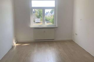 Wohnung mieten in 07973 Greiz, Zwei Zimmer in Greiz: Praktisch geschnittene Wohnung im ersten Obergeschoss