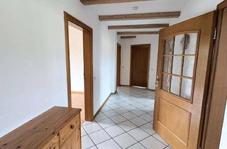 Wohnung mieten in Lupburg, 92331 Lupburg, Viel Platz in dieser 3-Zimmer-Wohnung in Lupburg